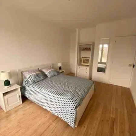 Hyper-centre Proche Et Marche לה פוליגן